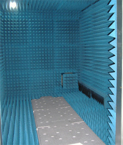 アンテナ用途小型電波暗室
